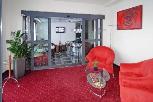 President Hotel Bratislava Exterior photo